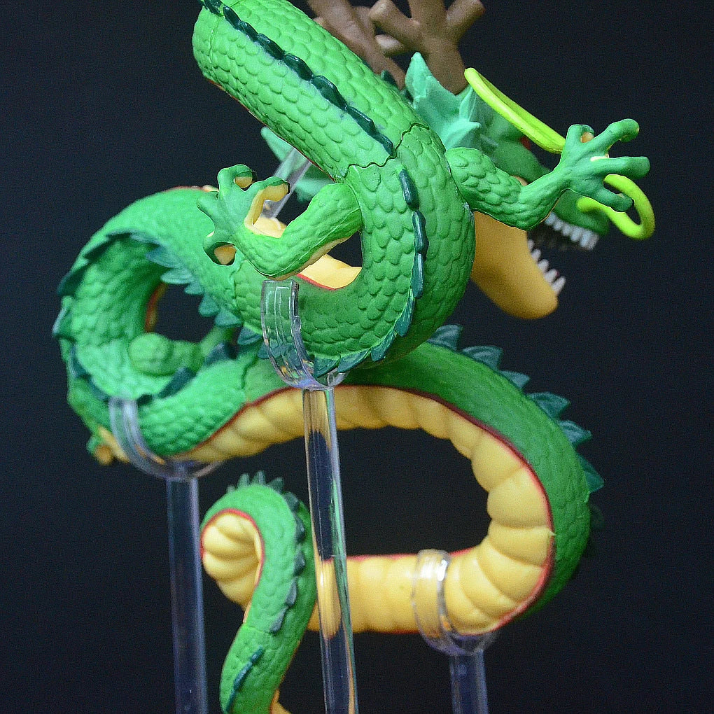 Figura Shenron
